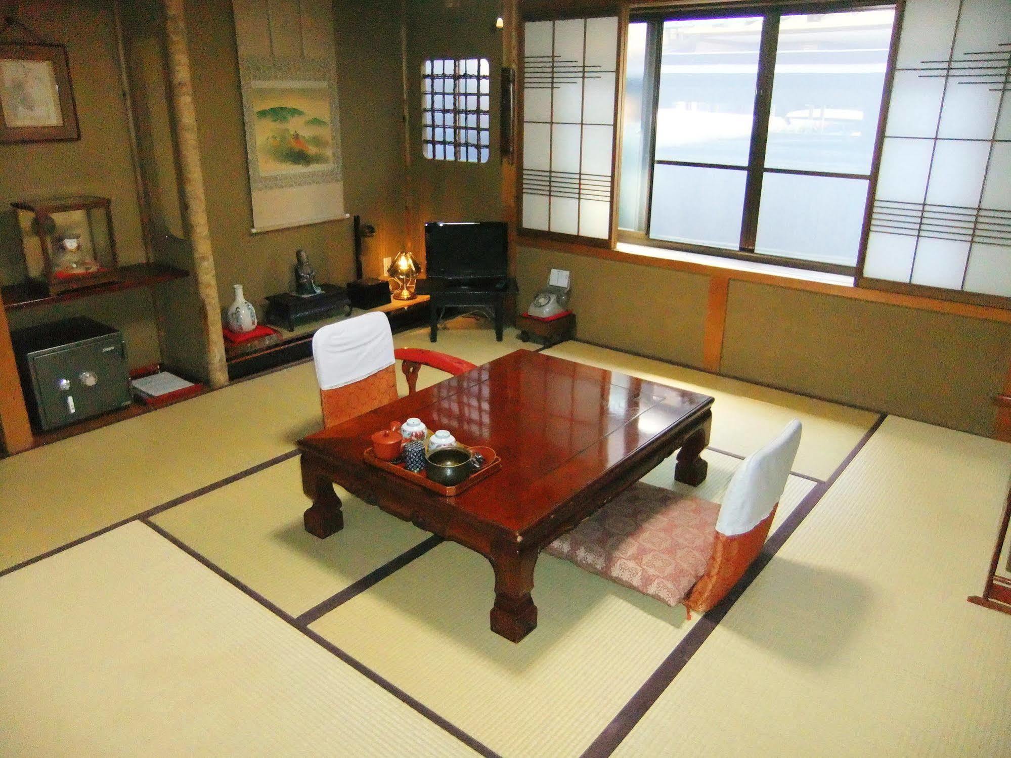 Sumiyoshi Ryokan Takayama  Eksteriør bilde